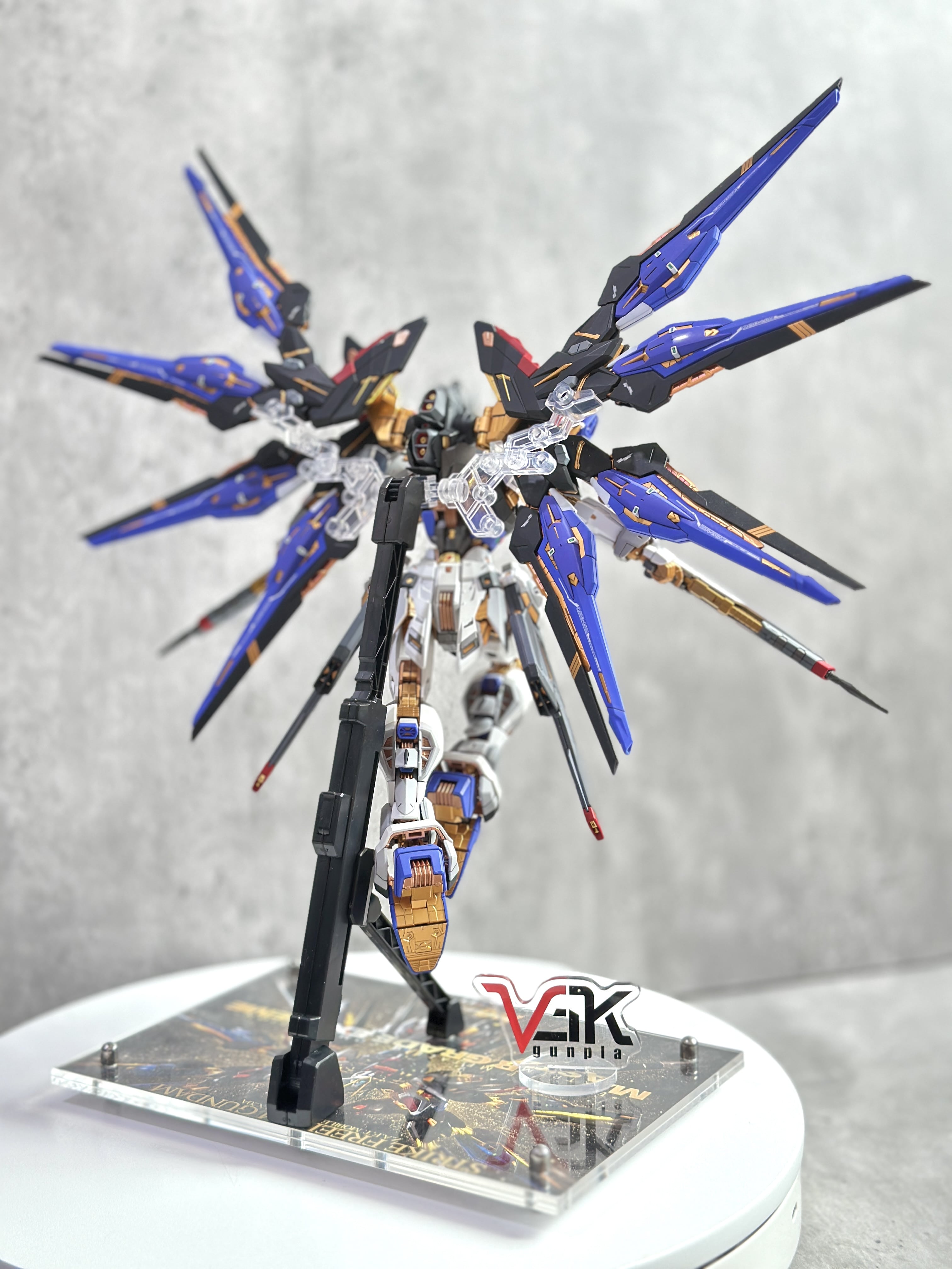 Bandai MGEX  1/100 Strike Freedom Gundam