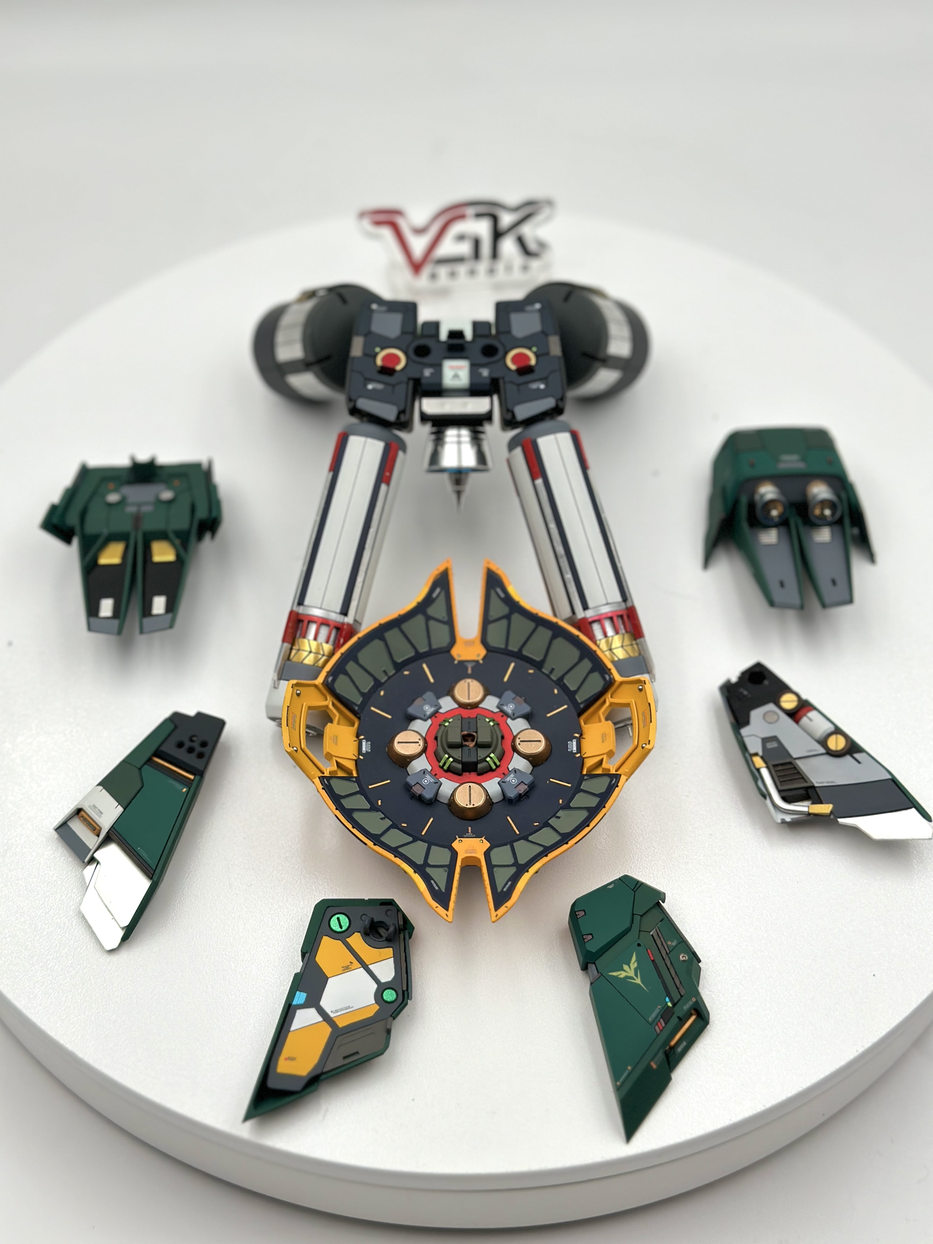 Friday Studio Resin Conversion Kit 1/100 Jagd Doga MSN-03