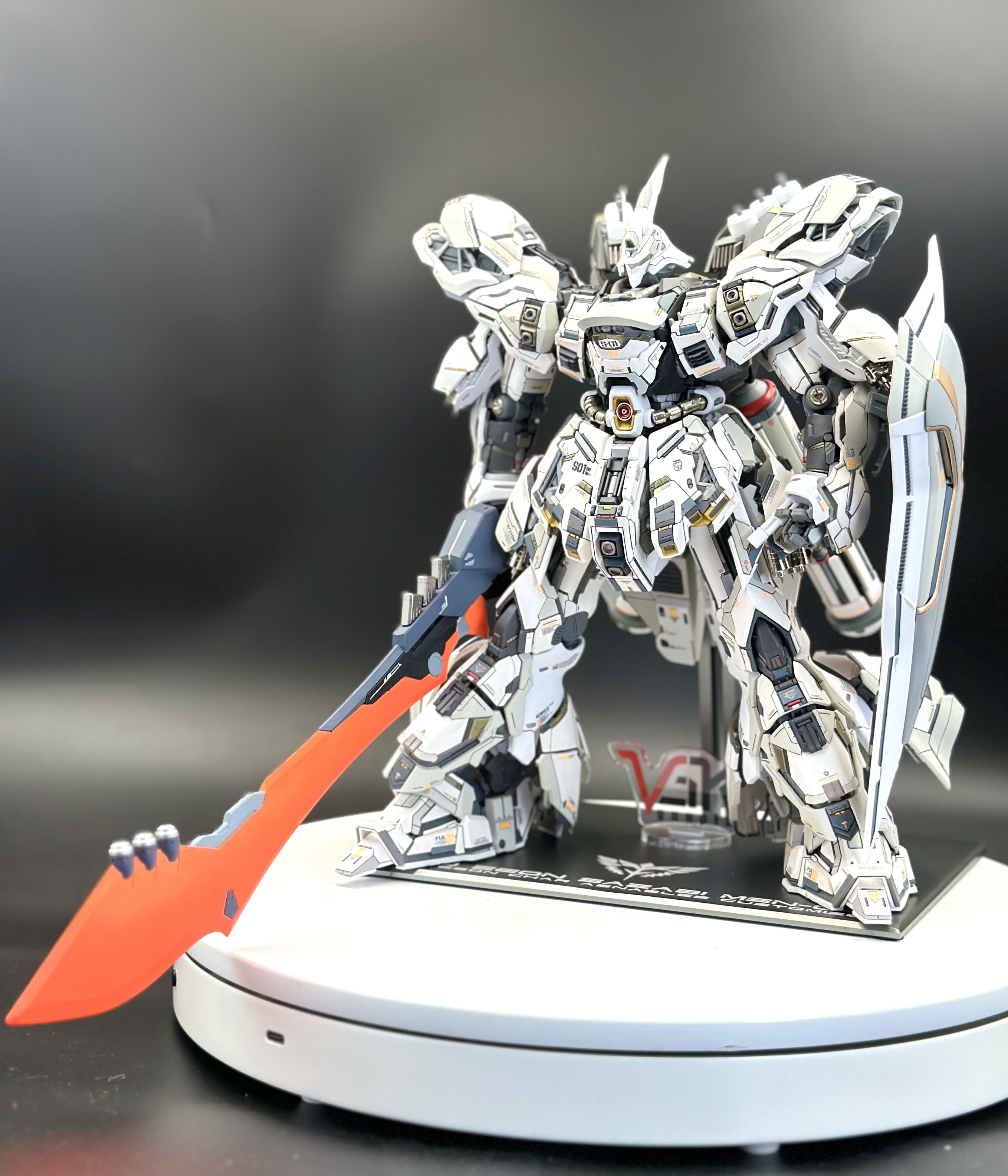 Yujiao Land Studio Resin Conversion Kit 1/100 Sazabi MSN-04 (White Version)