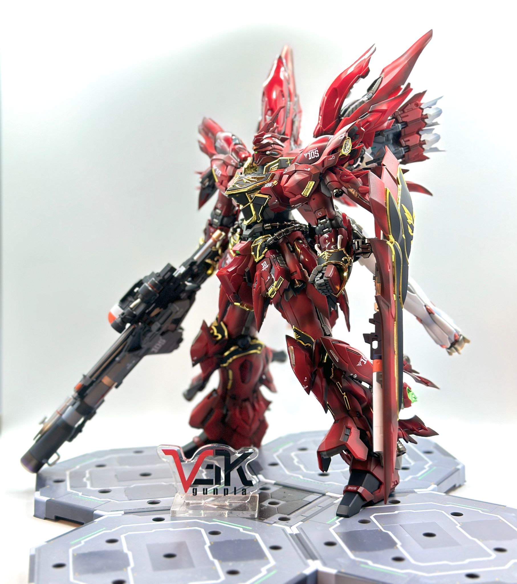 akumi Studio Resin Conversion Kit 1/100 Sinanju MSN-06S (Gloss Varnish Version)