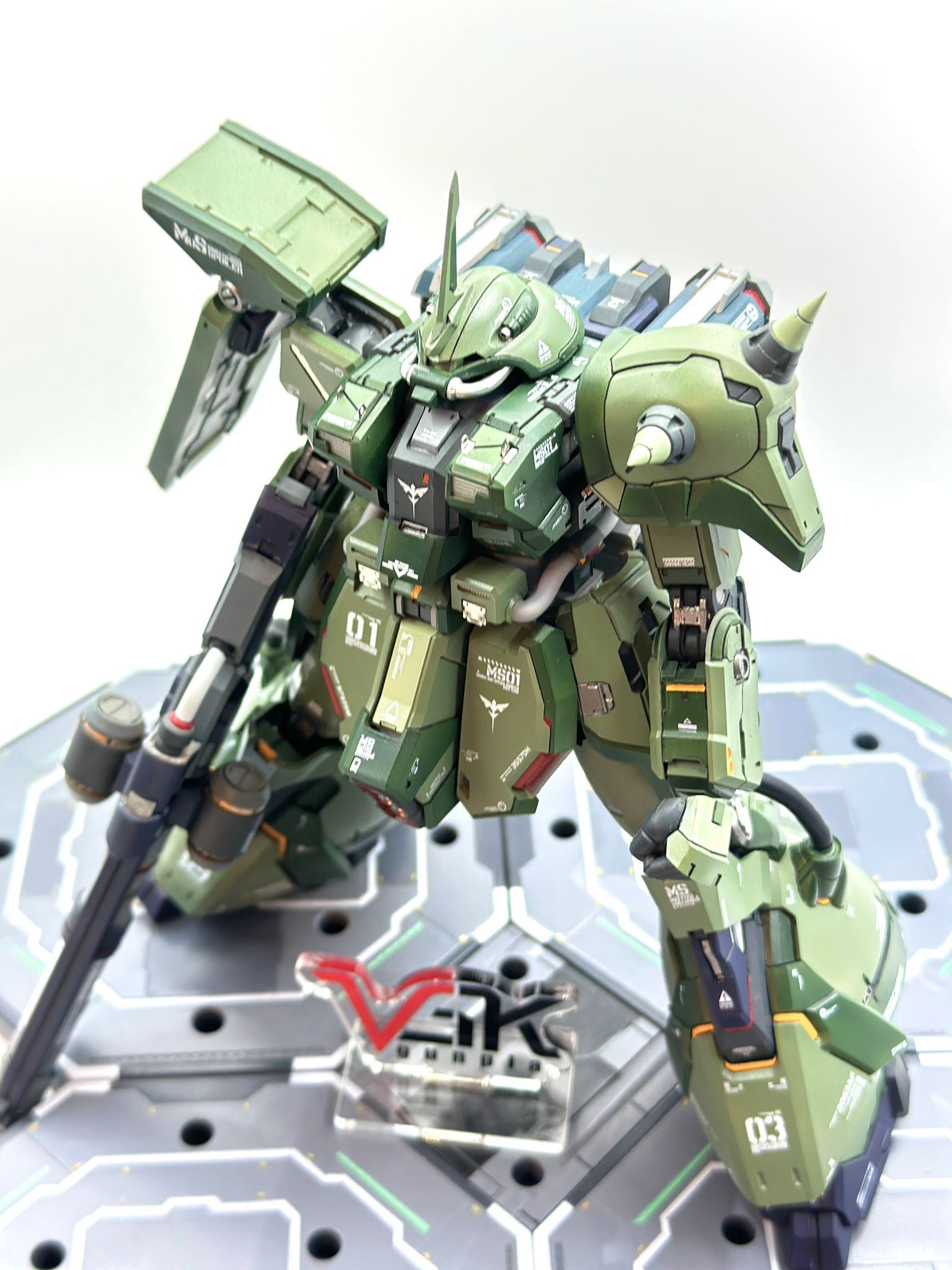 Yujiao Land Studio Resin Conversion Kit GK MG 1/100 Zaku III